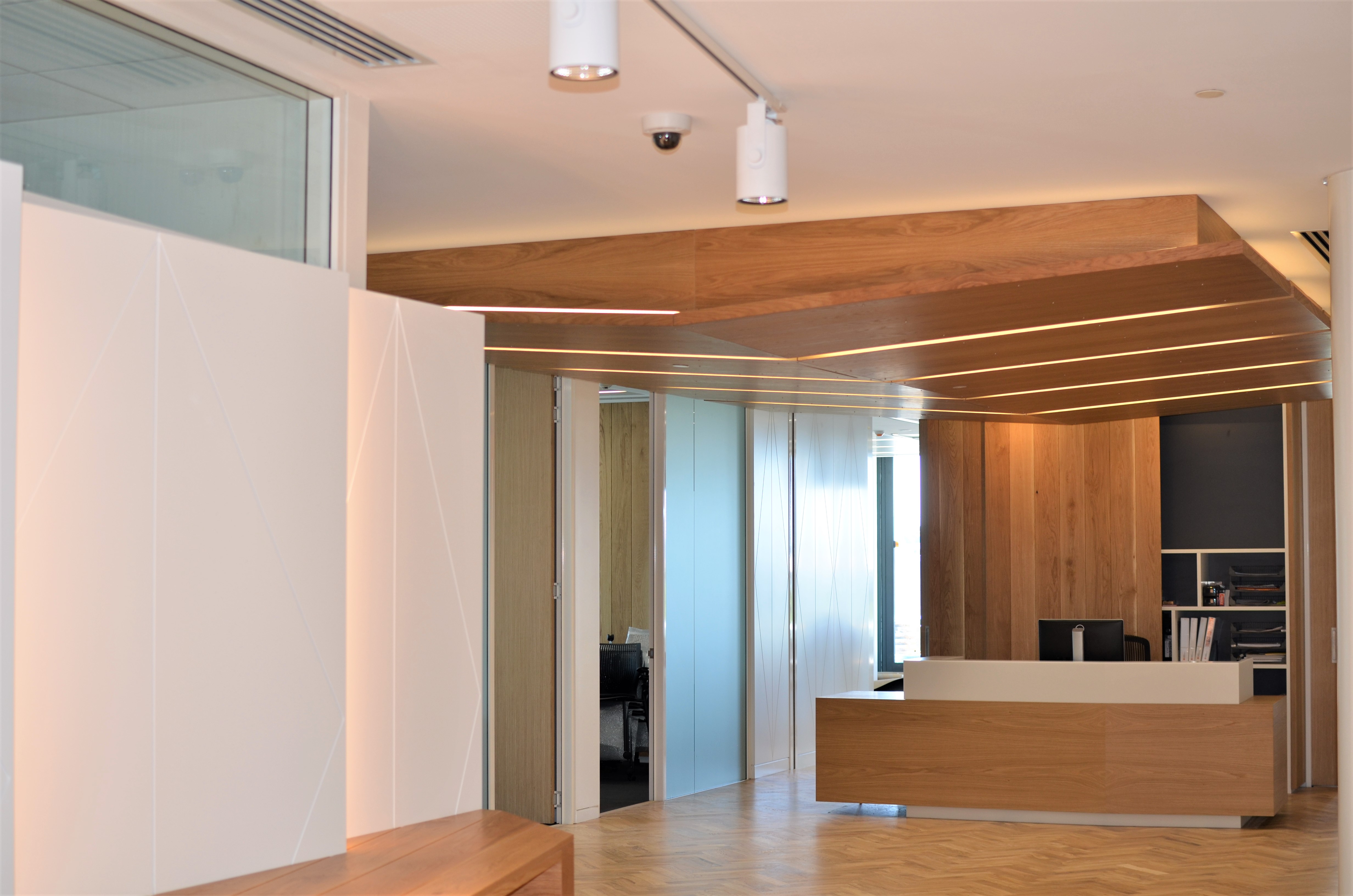 aw interiors <img alt="" src="/images/9/e/d/5/1/9ed519c05c7db014fbb2fa3f0f5a56527280d83f-chapman-tripp-reception.jpg?description" />